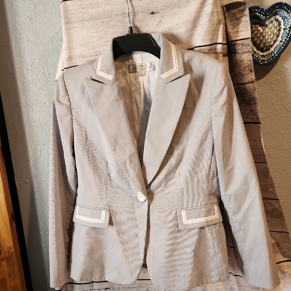 Tahari ASL Gray Blazer with White Trim